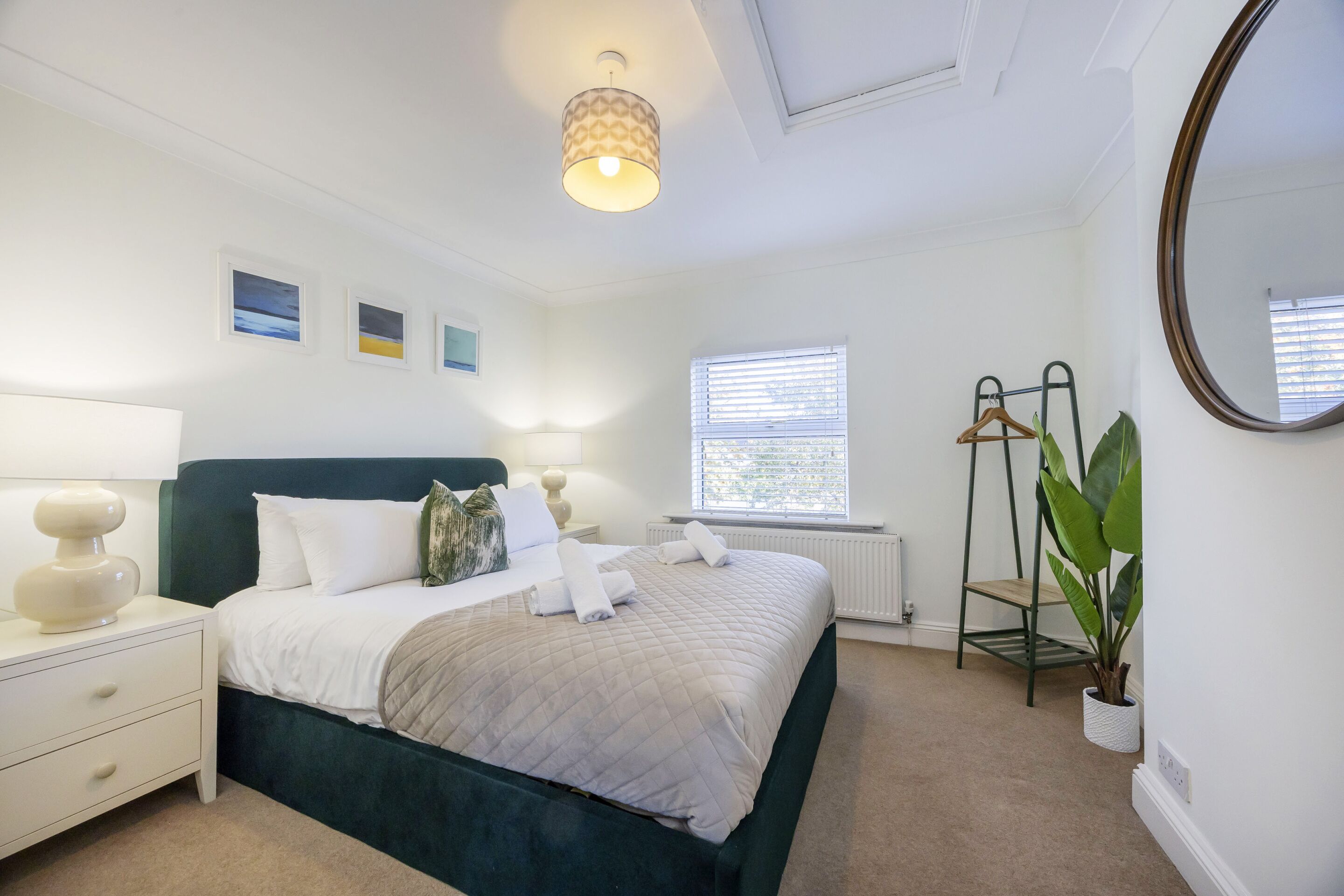 3 bedrooms, iron/ironing board, travel cot, free WiFi