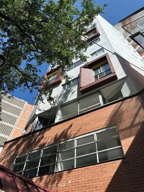 Front of property - La Estación Lofts By LGH (Medellín)