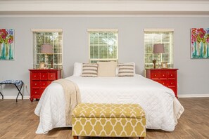 5 Schlafzimmer, Bügeleisen/Bügelbrett, Reisekinderbett, WLAN