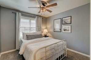 Silitysrauta/-lauta, internet, vuodevaatteet