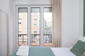 4 Schlafzimmer, Bügeleisen/Bügelbrett, Reisekinderbett, kostenloses WLAN
