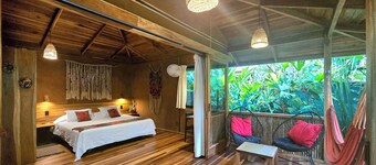 Casa Bribri - Just 3 minutes from the beach!