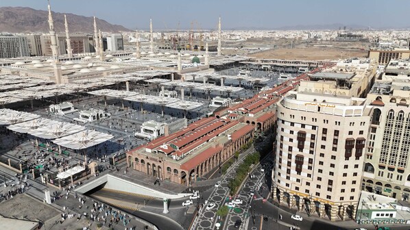 واجهة المنشأة