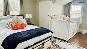 2 bedrooms, desk, iron/ironing board, travel crib