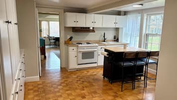 Microwave, oven, stovetop