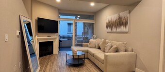 Modern 2BD Next to The Grove