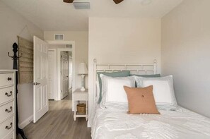 2 bedrooms, free WiFi, bed sheets