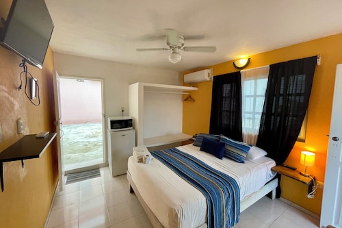 Balcony Studio in Downtown Isla Mujeres