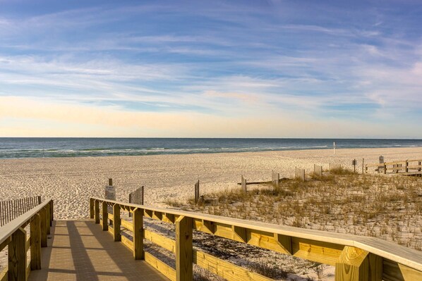 Strand