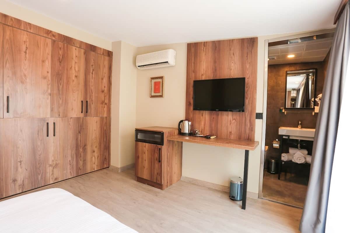 Triple Room, Courtyard View | Balcony