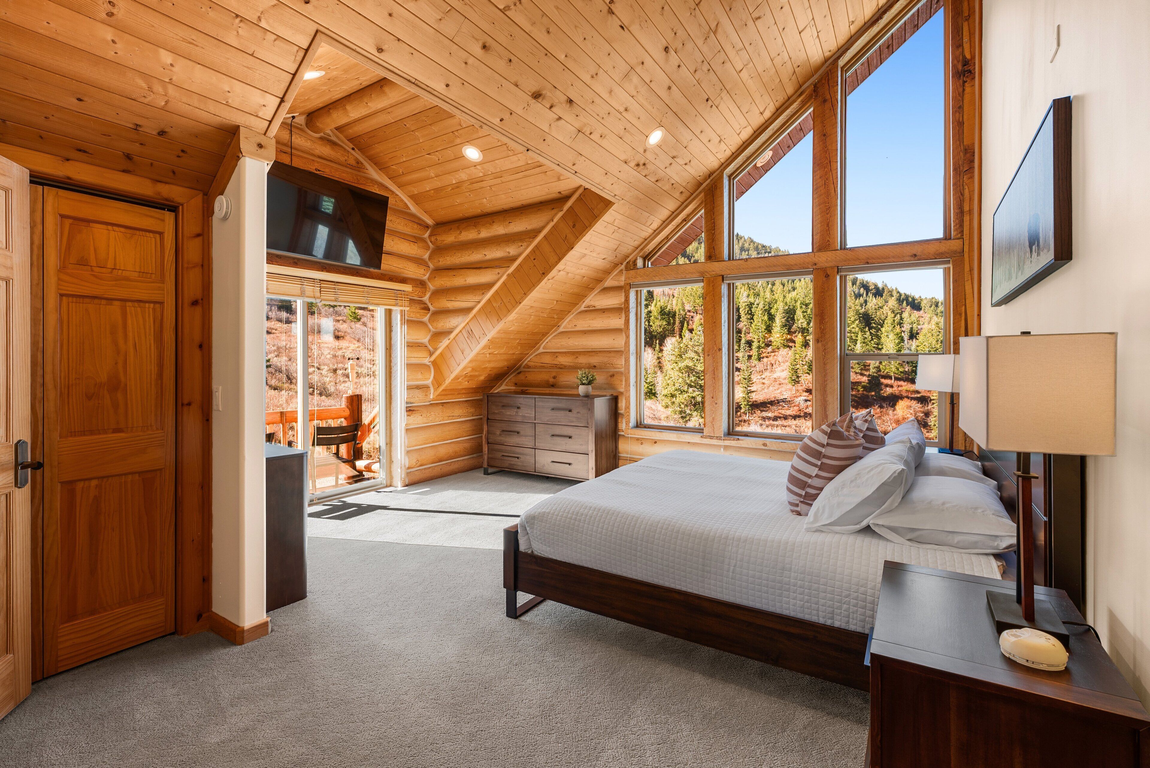 4 Schlafzimmer, Bügeleisen/Bügelbrett, Reisekinderbett, kostenloses WLAN