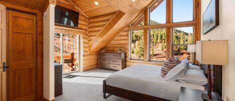 4 dormitorios, tabla de planchar con plancha, cuna de viaje