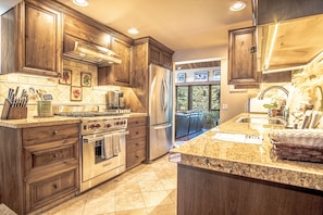 Fridge, microwave, oven, stovetop - 4BD Chocolate Gulch Cabin on Trailhead (Ketchum)