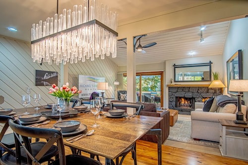 Ridge Condo - Luxury Condo w/Resort Amenities