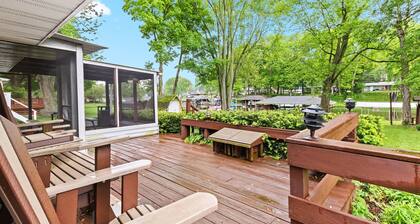 Peaceful Waterfront Home - Close To Indiana Beach