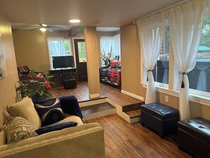 Smart TV, fireplace, table football, ping pong