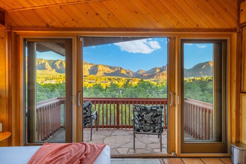 Casa Del Sol | BBQ, Firepit & Hot Tub with Views