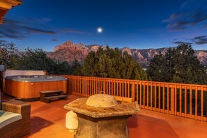 Terrace/patio - Casa Del Sol | BBQ, Firepit & Hot Tub with Views (Sedona)