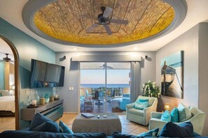 TV - Blue Bungalow 402D: Your Luxury Beachfront Escape (Puerto Peñasco)