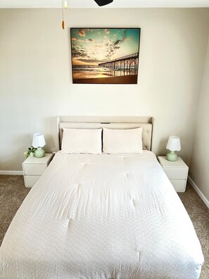 1 bedroom, internet, bed sheets