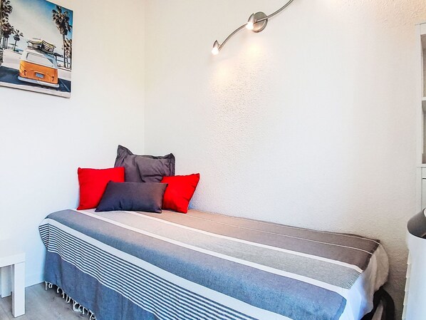 1 bedroom, Internet