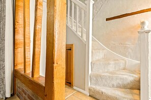 2 عدّة غرف نوم