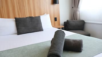 Standard Double Room, 1 Queen Bed, Non Smoking | Blackout drapes, free WiFi, bed sheets