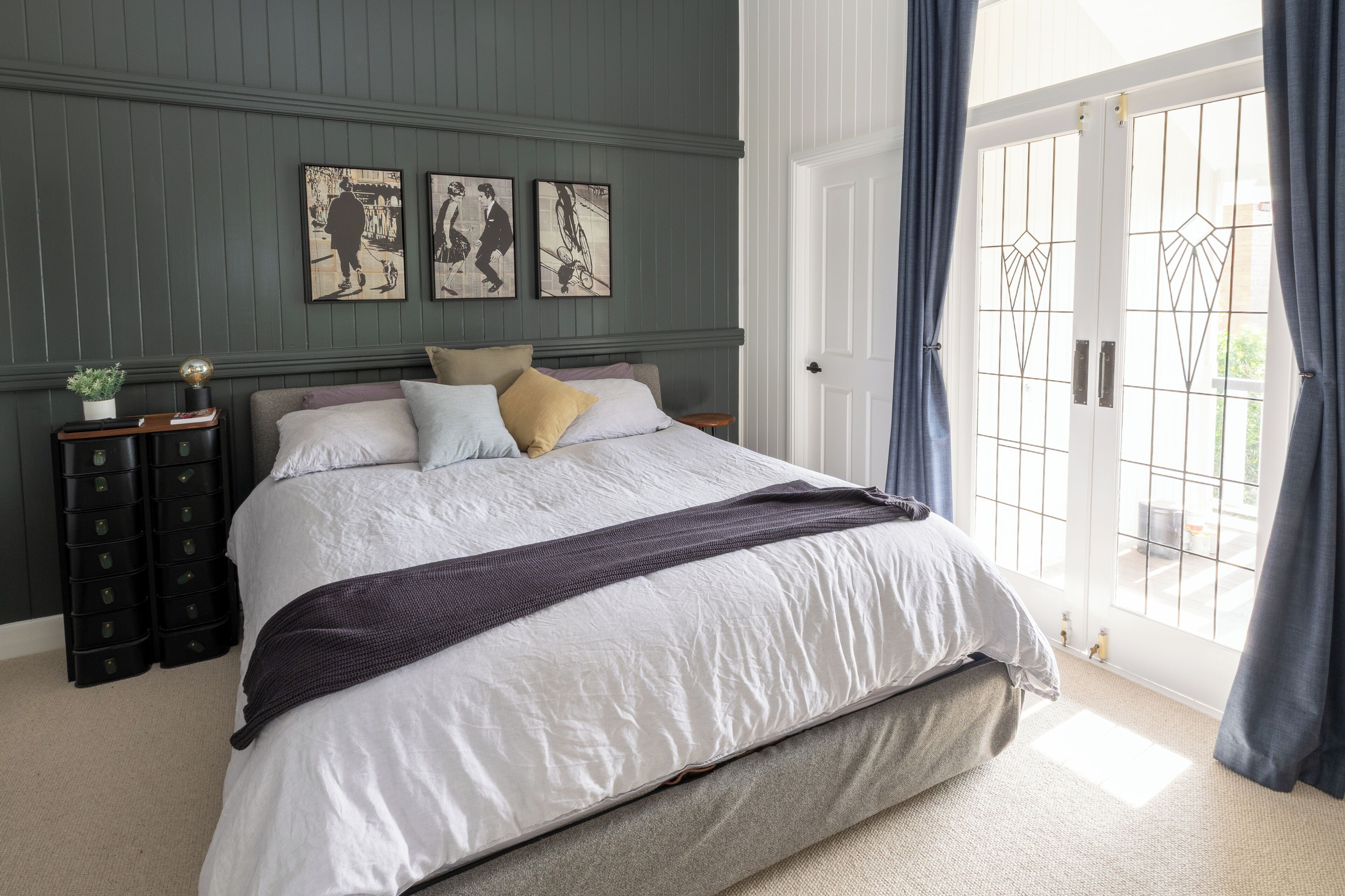 5 bedrooms, iron/ironing board, WiFi