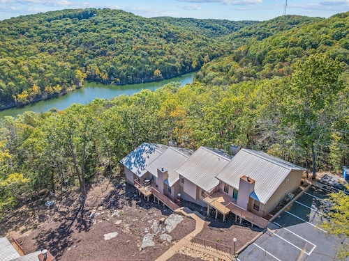 Thoughtfully Styled Ozark Bungalow with Outdoor Pool, Mini Golf Access & Free Attraction Tickets