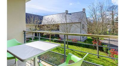 Les Rives de Pont Aven S2 Terrace