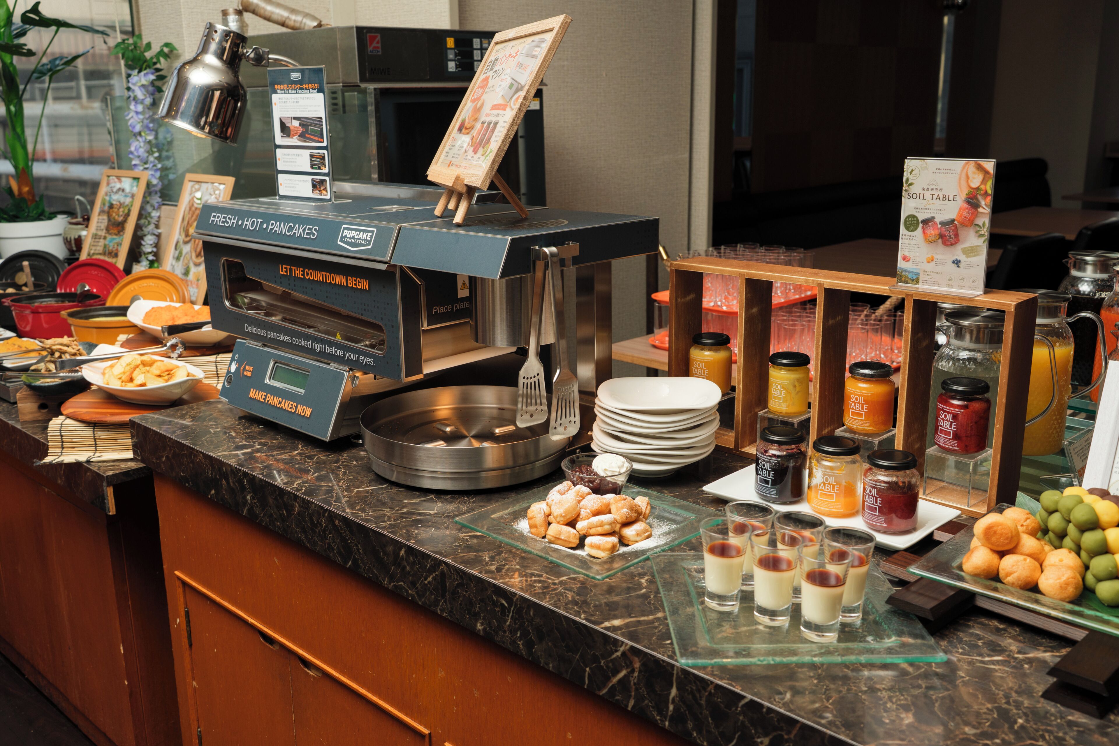 Daily buffet breakfast for a fee
