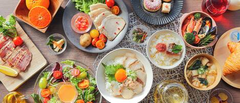 Desayuno buffet todos los días (con cargo)