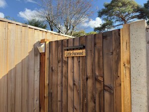 Enceinte de lâhĂ©bergement