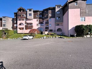 Exterior - Résidence des Montagnes by Interhome (Bellevaux)