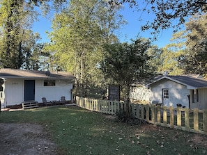 Exterior - Vestavia Guest House-Cozy 1BR (Vestavia Hills)