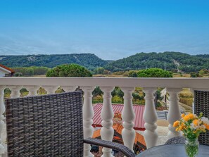 Terrace/patio - Apartment Zora by Interhome (Rab/Lopar)