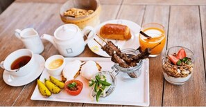 Bao gồm bữa sáng kiểu Âu hàng ngày 