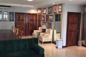 Interior - CHillin poolvilla pattaya (Pattaya)