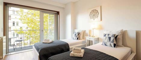 2 chambres, fer et planche à repasser, lit parapluie, Wi-Fi gratuit