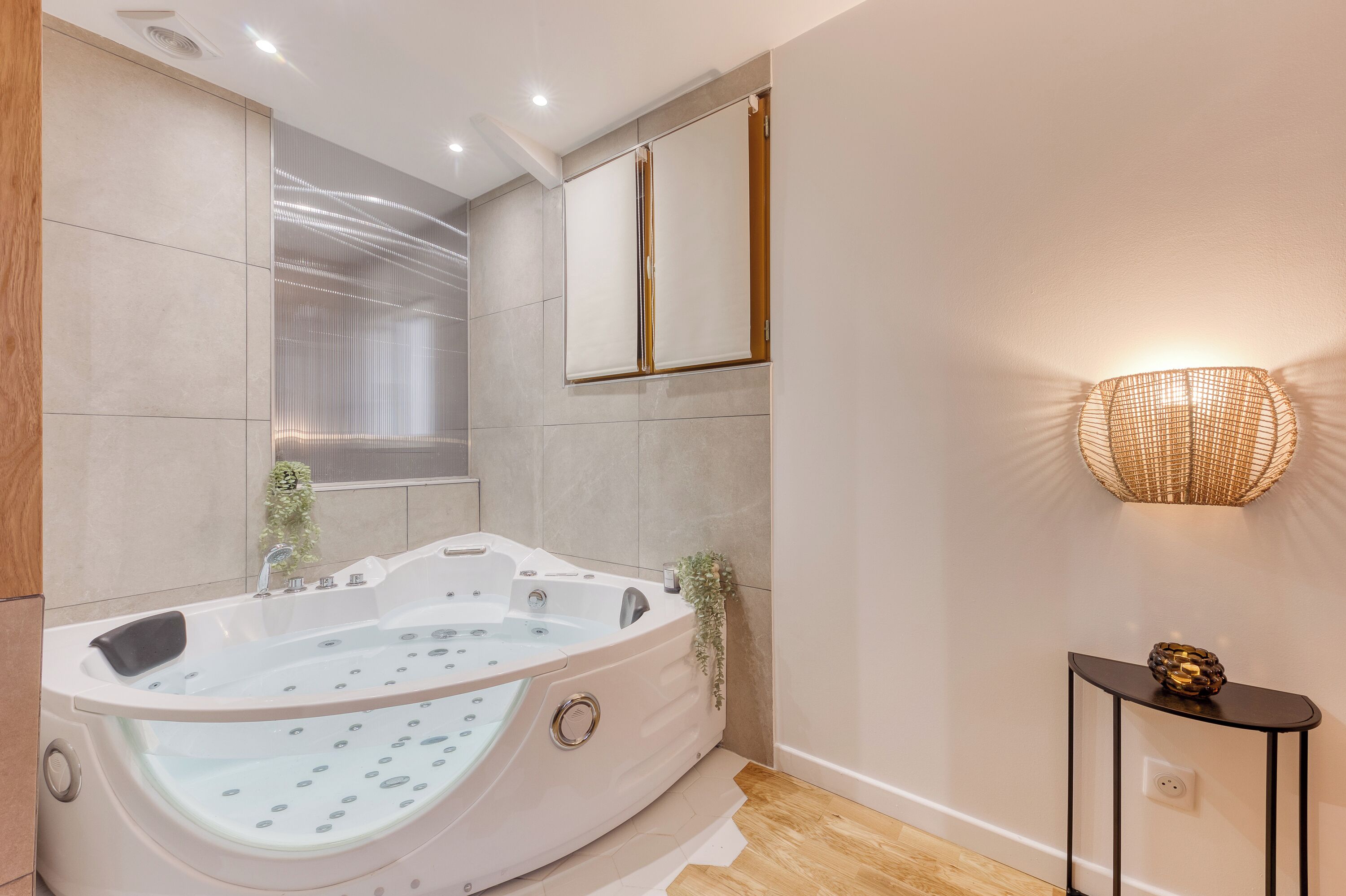 Towels, soap, toilet paper