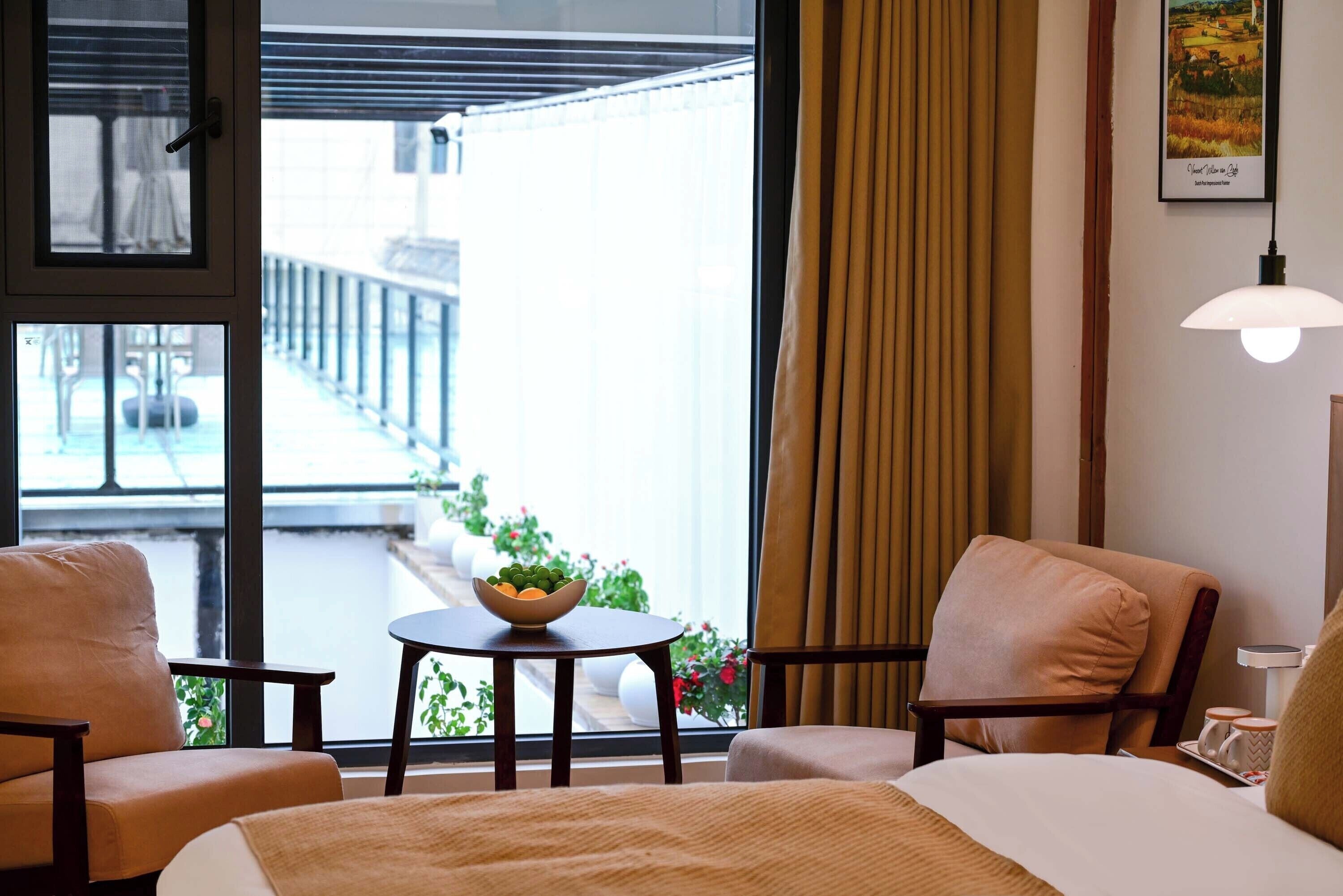 Standard Twin Room, Hill View | View from room