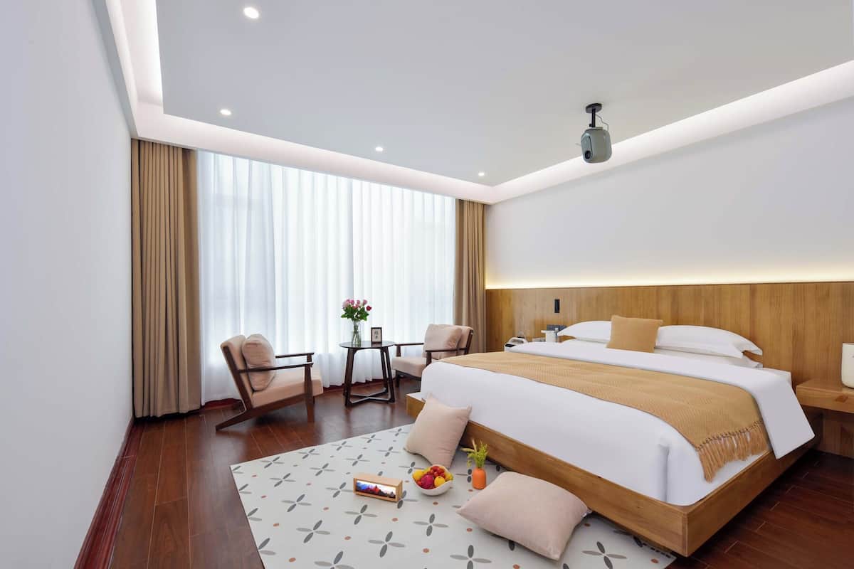 Classic Double Room, Hill View | Desk, laptop workspace, blackout drapes, free WiFi