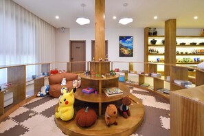 Children’s activities - Da Le Zhi Ye Homestay (Deqin)