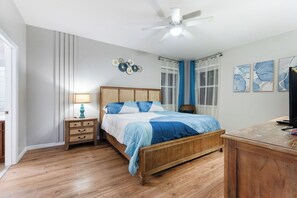 6 bedrooms, iron/ironing board, WiFi, bed sheets