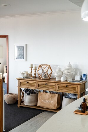 Interior - BaeView: Panoramic Group Stay Above Encounter Bay (Encounter Bay)