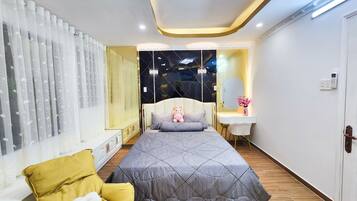 豪華公寓, 露台, 城市景 | 書桌、免費 Wi-Fi