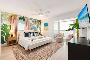 Desk, iron/ironing board, travel cot, WiFi