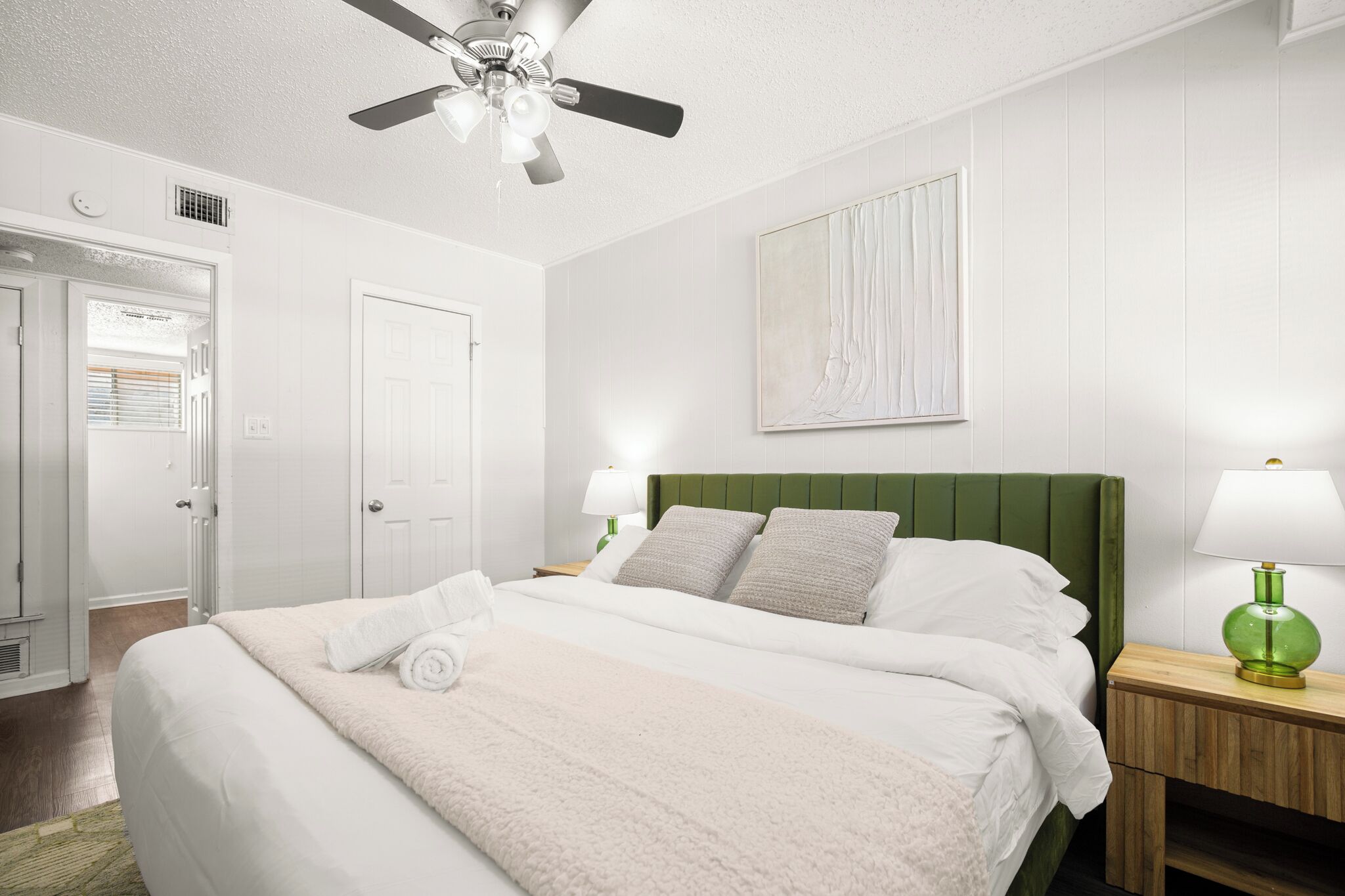 1 makuuhuone, työpöytä, silitysrauta/-lauta, ilmainen Wi-Fi