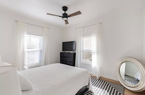 3 Schlafzimmer, Bügeleisen/Bügelbrett, WLAN, Bettwäsche