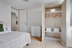 2 bedrooms, iron/ironing board, WiFi, bed sheets - Blueground | Enge, terrace, nr Lake Zurich (Zurich)